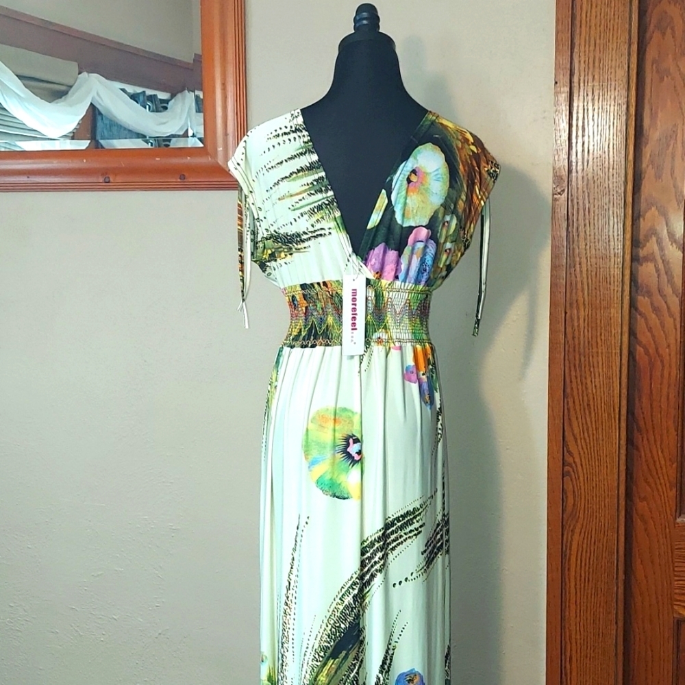 NWT Women's Morefeel Floral Abstract Empire Waist Matte Jersey Maxi Dress - Picture 7 of 12